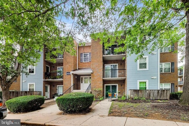 Photo - 18310 Streamside Dr Unit 203