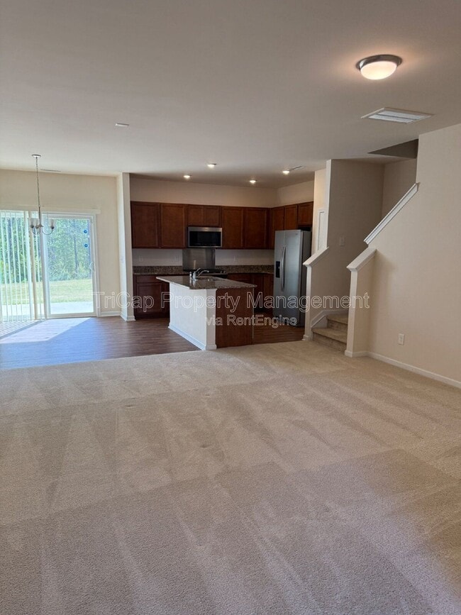 Photo - 312 White Oak Ridge Dr