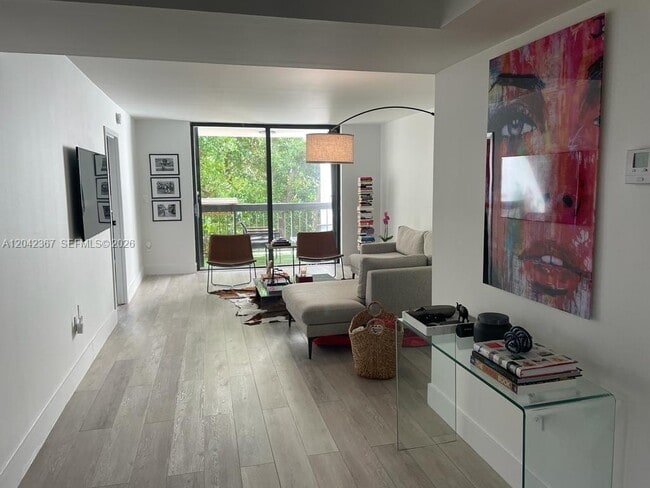 Building Photo - 2333 Brickell Ave Unit 314