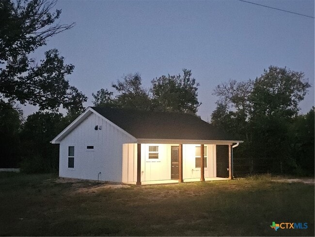 Building Photo - 1701 Sycamore St