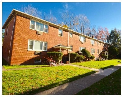 48 E Crooked Hill Rd Unidad C