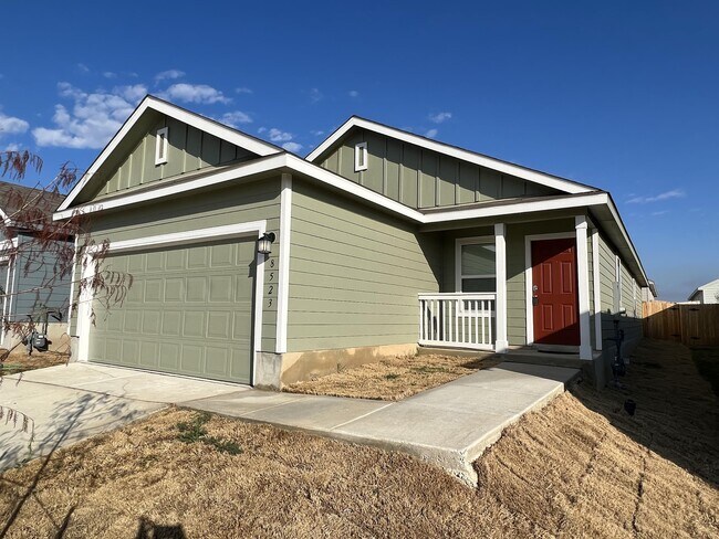 Photo - 8523 Grosbeak Cv