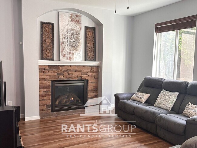 Photo - Quiet 3/2.5 Home in Beautiful Evergreen Heights - Easy Commute to JBLM!