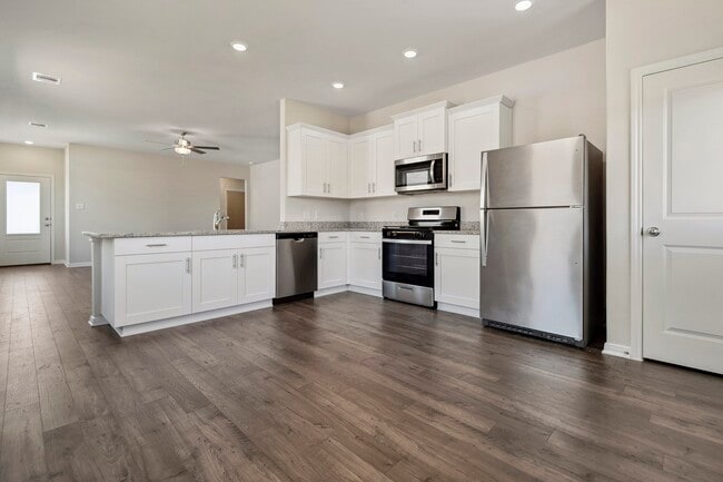 Photo - 15838 Berry Hl Dr