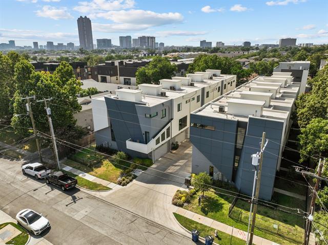 Building Photo - 4703 Munger Ave Unit 102 Rental