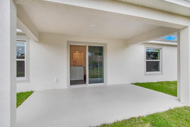 Photo - 82 Fellowship Dr