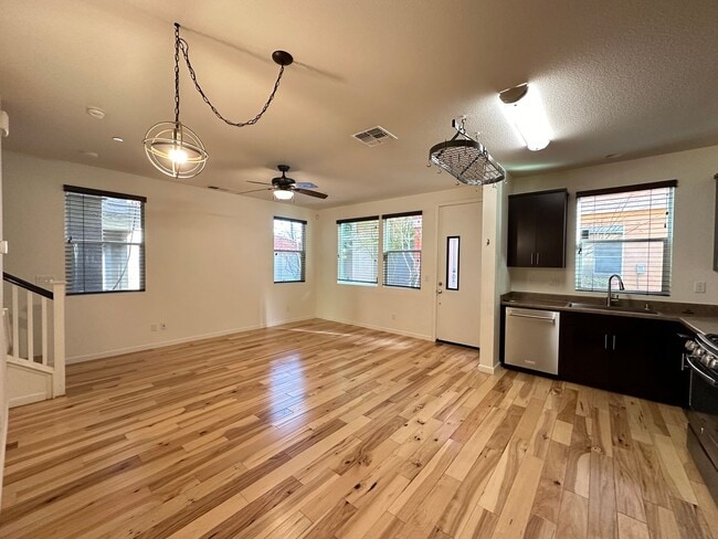 Photo - Modern 2-Story with Loft near Sutter Health Park