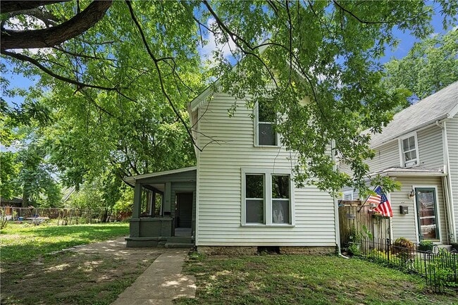 Photo - 48 Sherman St