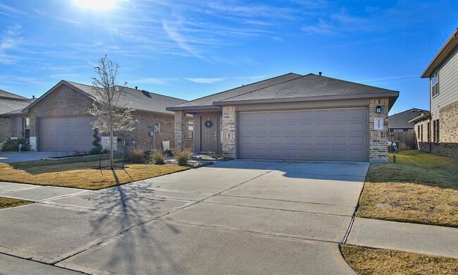 Building Photo - 9905 Gln Brk Ln