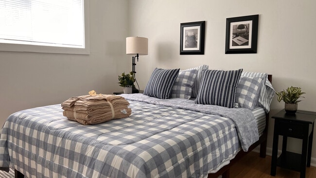 Photo - Lake Pointe Apartment Homes