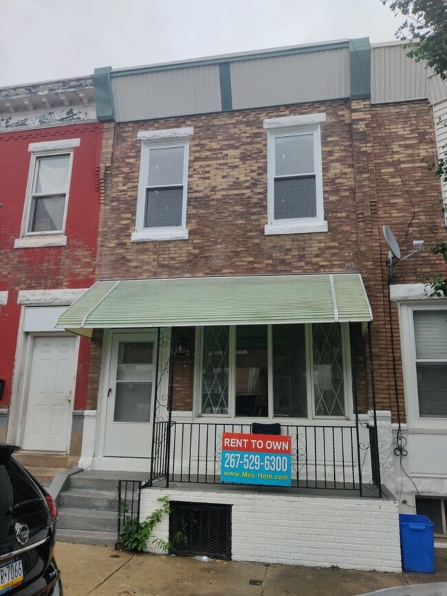 Building Photo - 2429 N 32nd St