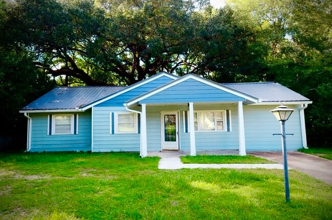 Building Photo - 4108 Ridgedale Rd Rental