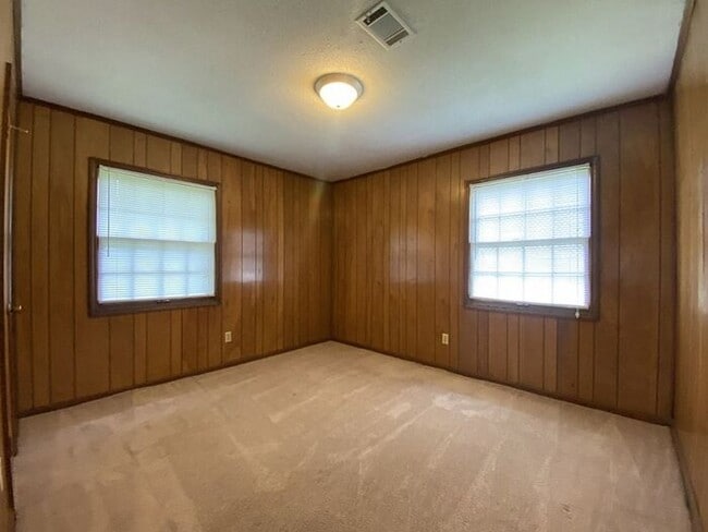 Photo - Clean 2 bedroom, 1 Bath Cayce Home