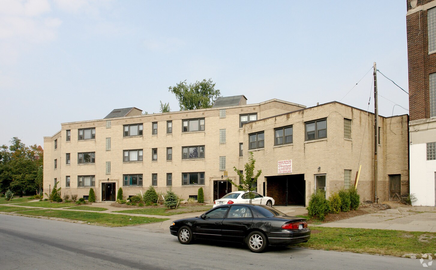 Photo - Green Leaf Apartments