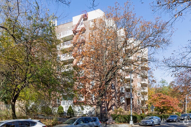 Photo - Fountain Gardens