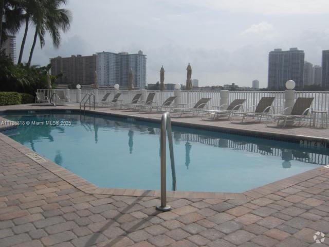 Building Photo - 17700 N Bay Rd Unit 1010 Rental