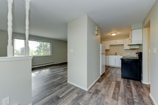 Photo - 8721 W 62nd Ave Unidad 8723