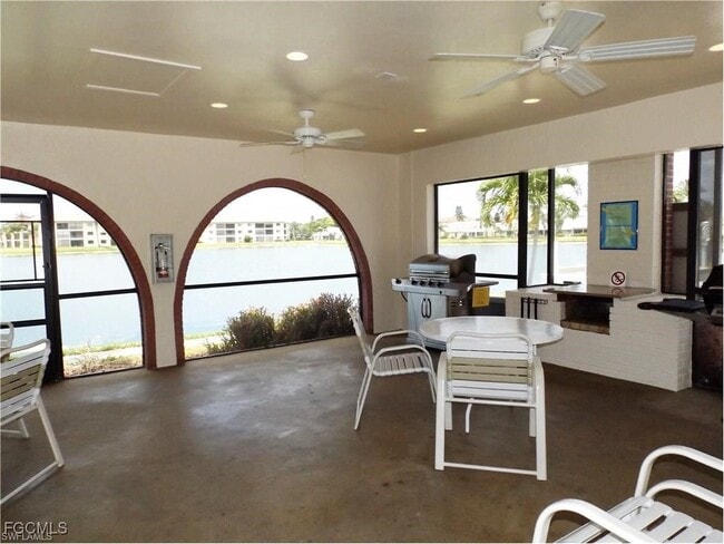 Building Photo - 11110 Caravel Cir Unit 101