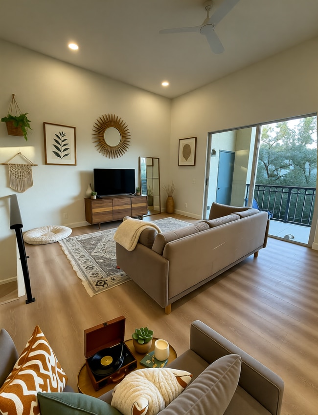 Building Photo - 716 Seagate Dr Unit 716