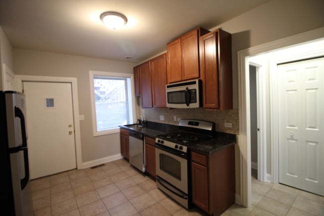 Photo - 3800 W Irving Park Rd Apartment Unit 2E