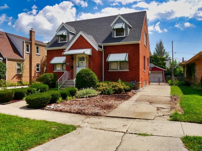 Photo - 9337 S Richmond Ave House