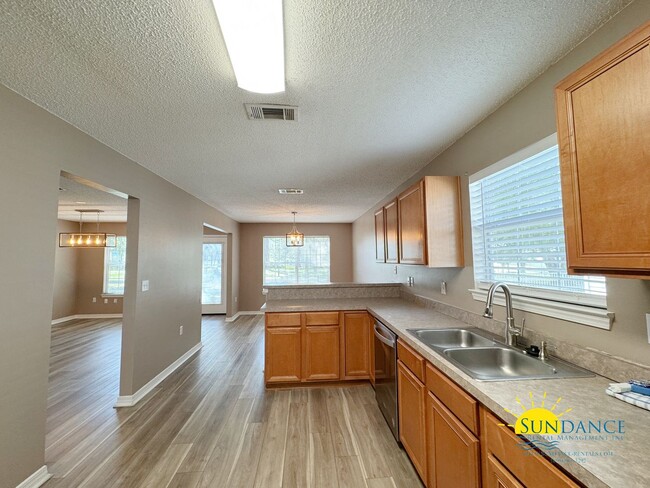 Photo - Charming 3-Bedroom Home in Central Destin – Prime Location!