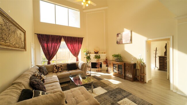 Photo - 4111 Creek Ridge Ln