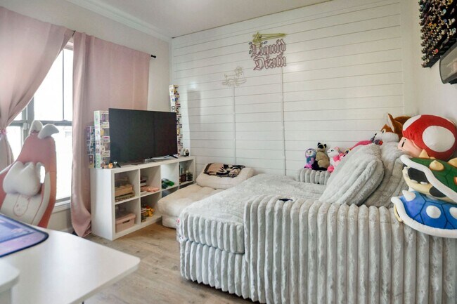 Photo - Pet Friendly Four Bedroom!