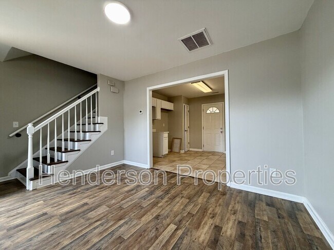 Photo - 3746 Glenwood Dr