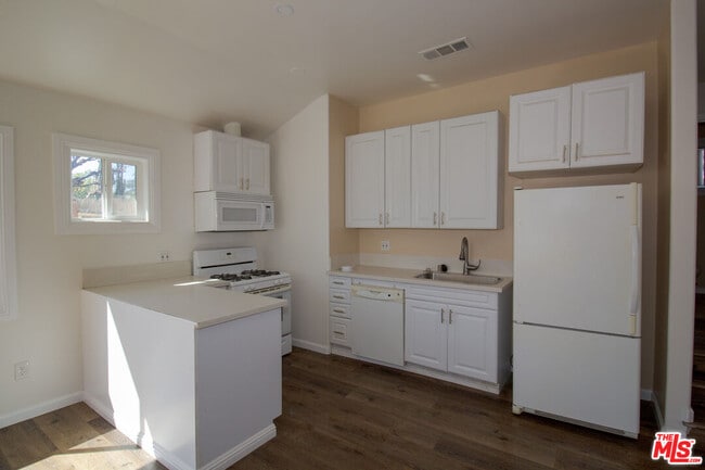 Photo - 7467 N Forbes Ave