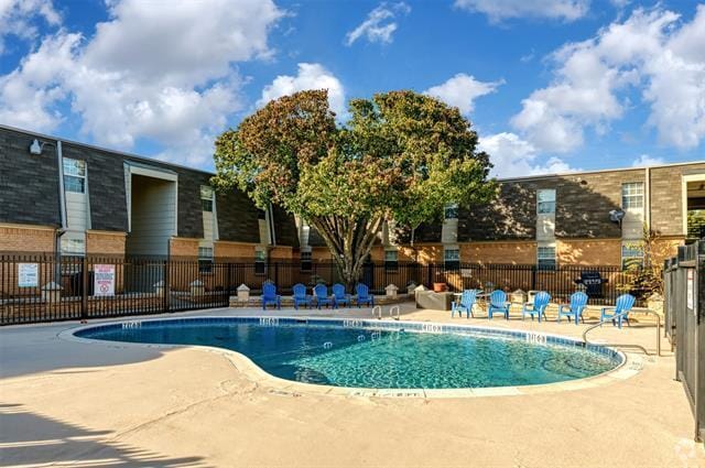 Building Photo - 7030 Glenview Dr Unit 50 Rental