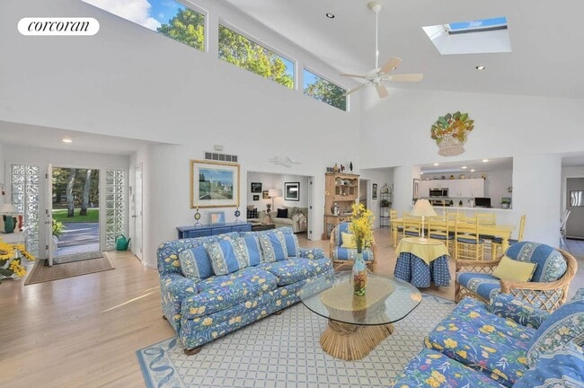 Photo - 1 Whippoorwill Ln