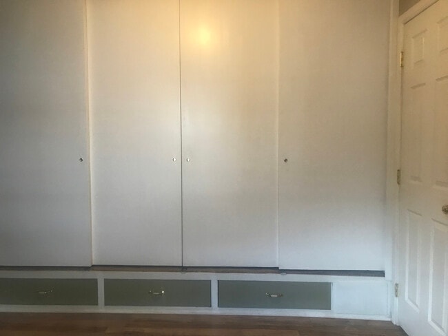 Photo - 508 S McLoughlin Blvd