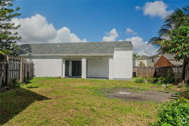 Building Photo - 336 S Ketch Dr Rental