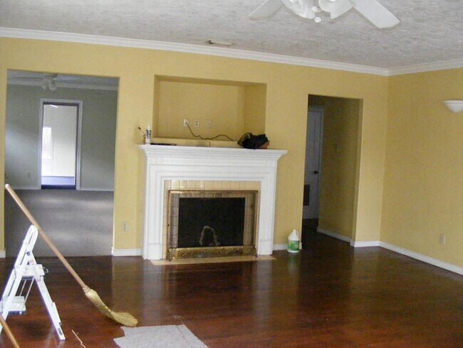 Photo - 3222 Winbern St