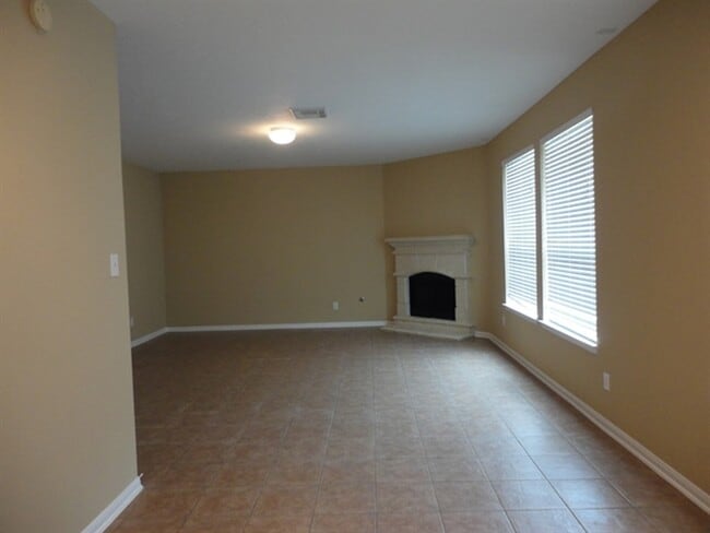 Photo - 11107 Lori Falls Ct