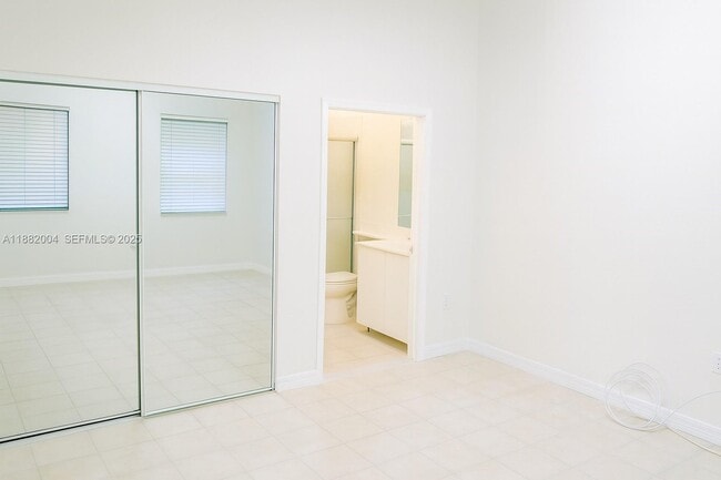 Photo - 2516 Lincoln St