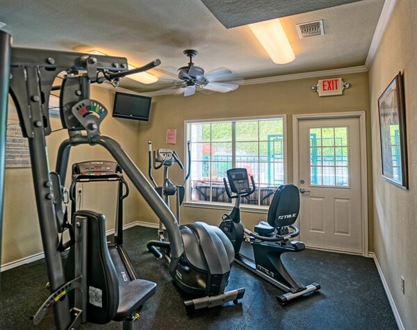 Gimnasio - River Hills Apartments