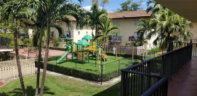 Photo - 8550 SW 109th Ave Unit 5-202