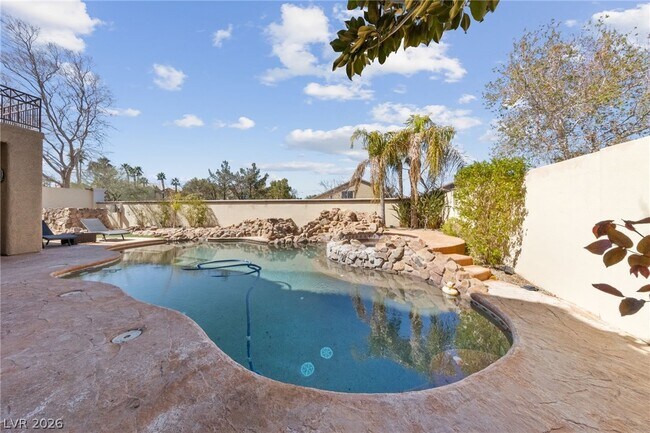 Photo - 2066 Jupiter Hills Ln