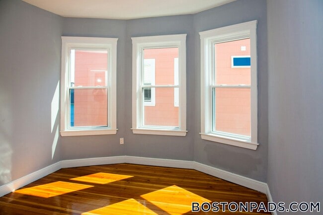 Photo - 376 Prospect St Unit 3