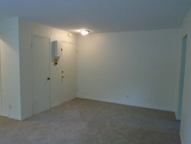 Photo - Grand Oak Apartments