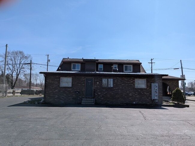 Photo - 158 E Maumee Ave Unidad C