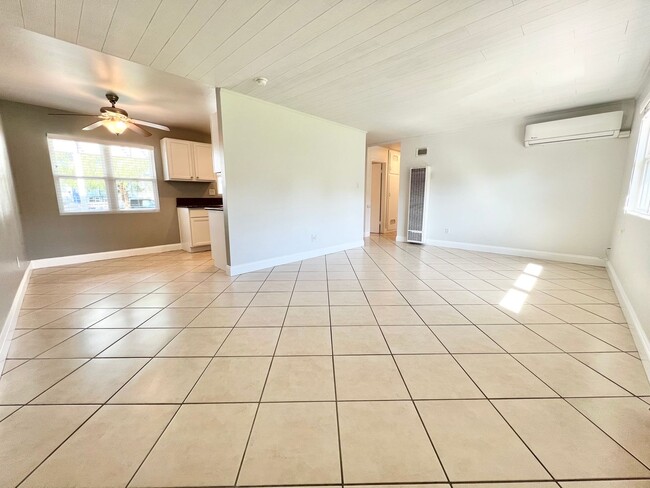 Photo - Inviting 3-Bedroom House in El Dorado - Massive Yard & Garage