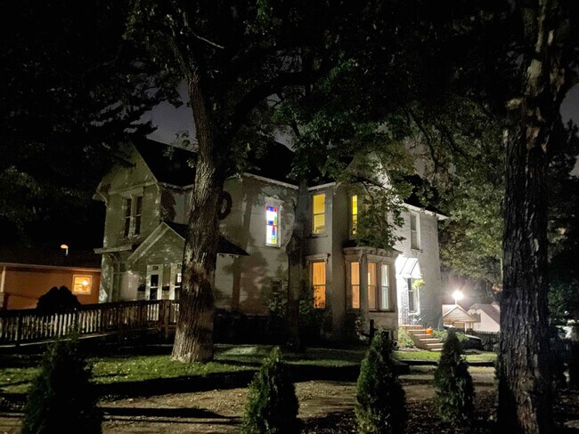 Photo - 524 Park Ave Unit #4