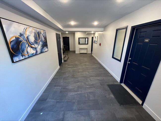 Photo - 312 S. Willaman Drive