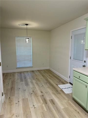 Photo - 209 W Edwards St