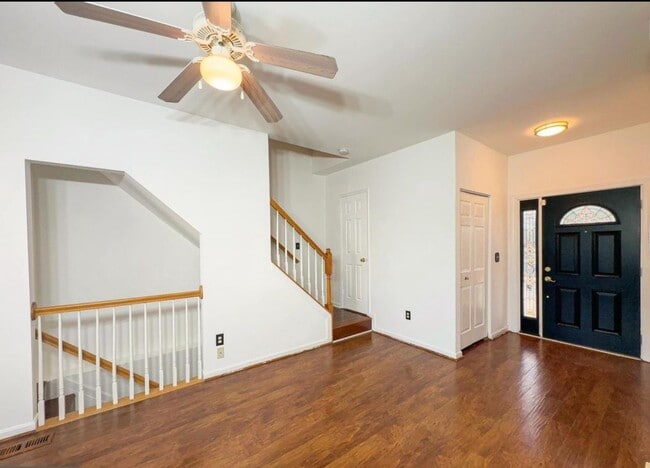 Photo - 8153 Telegraph Rd