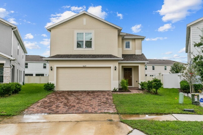 Building Photo - Spacious 4-Bedroom Home with Loft, Office & Private Backyard
