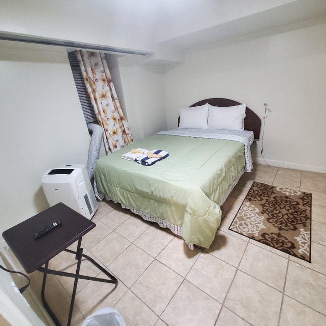 Photo - 524 Timpson Pl